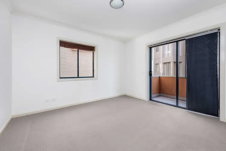 Sixth view of Homely apartment listing, 8/3 Wardens Walk, Coburg VIC 3058