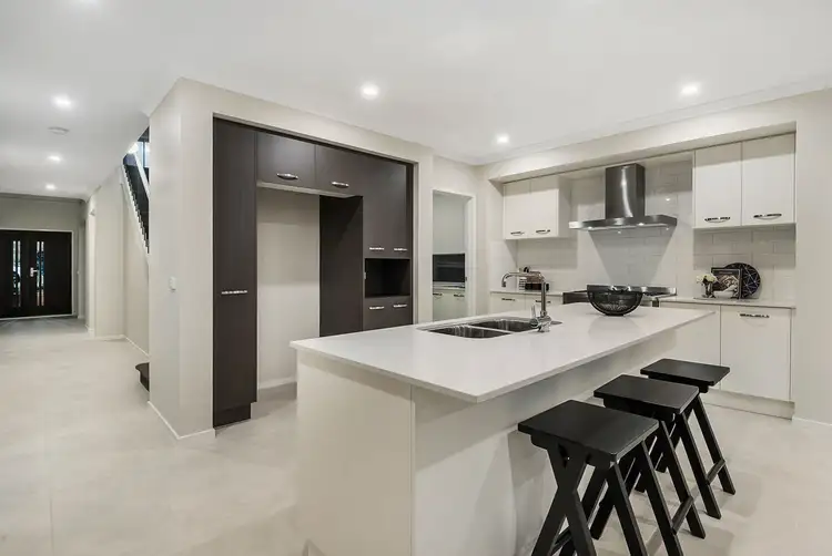 Fourth view of Homely house listing, 5 Nethercote Street, Craigieburn VIC 3064