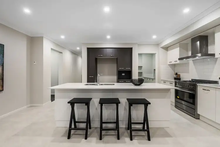 Fifth view of Homely house listing, 5 Nethercote Street, Craigieburn VIC 3064