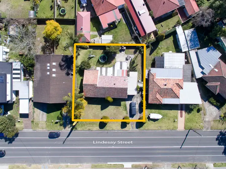 5 Lindesay Street, Leumeah NSW 2560