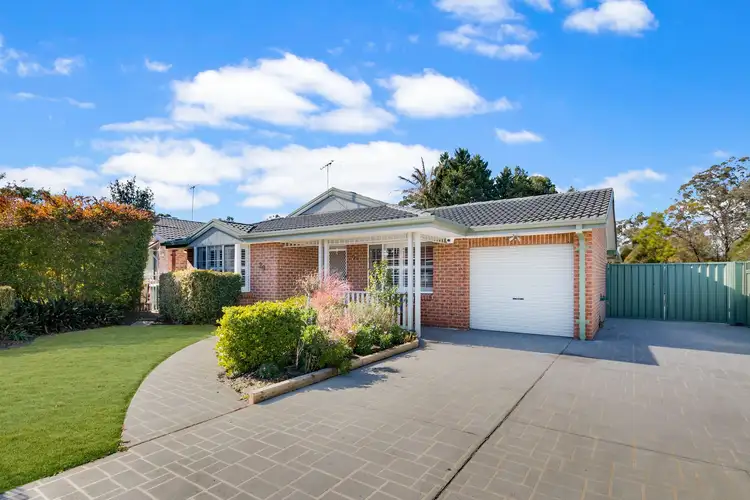 29 Boongary Place, St Helens Park NSW 2560
