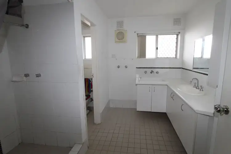 Sixth view of Homely unit listing, 4/48 Connell Way, Girrawheen WA 6064
