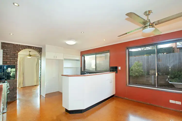 Fifth view of Homely house listing, 8 Sturt Court, Grovedale VIC 3216