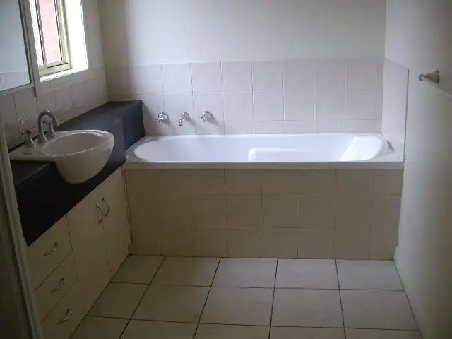 Sixth view of Homely townhouse listing, 4/114 Sutton Street, Echuca VIC 3564