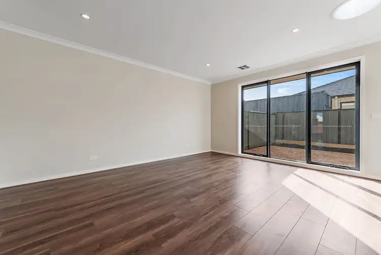 Fifth view of Homely townhouse listing, 6 Delta Drive, Craigieburn VIC 3064