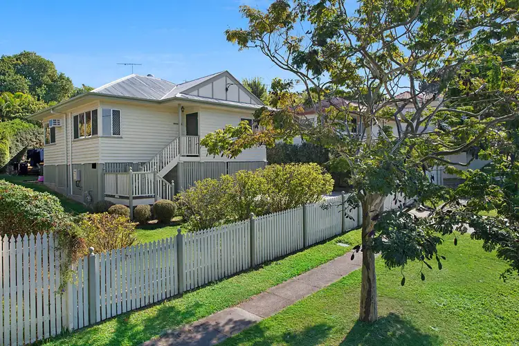 90 Kidgell Street, Stafford QLD 4053
