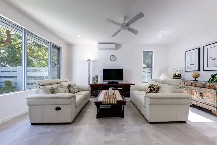 2/5A Sorensen Avenue, Buderim QLD 4556