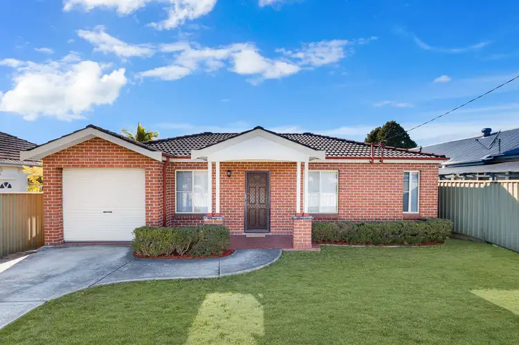 24 Bradbury Avenue, Campbelltown NSW 2560