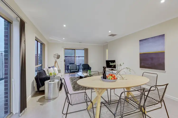 Fifth view of Homely house listing, 105 Allumba Way, Wollert VIC 3750