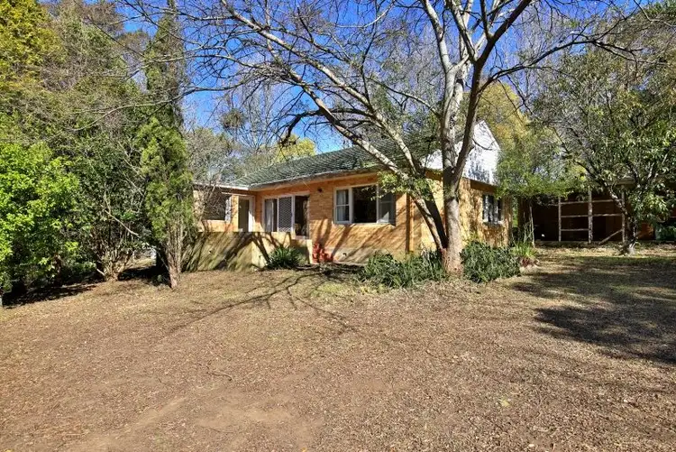 54 Main Road, Cambewarra Village NSW 2540