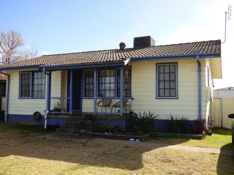 41 Cedar Crescent, Forbes NSW 2871