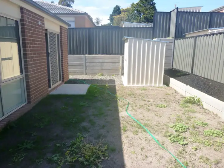 Fifth view of Homely unit listing, 9 Parkhead Circuit, Warragul VIC 3820