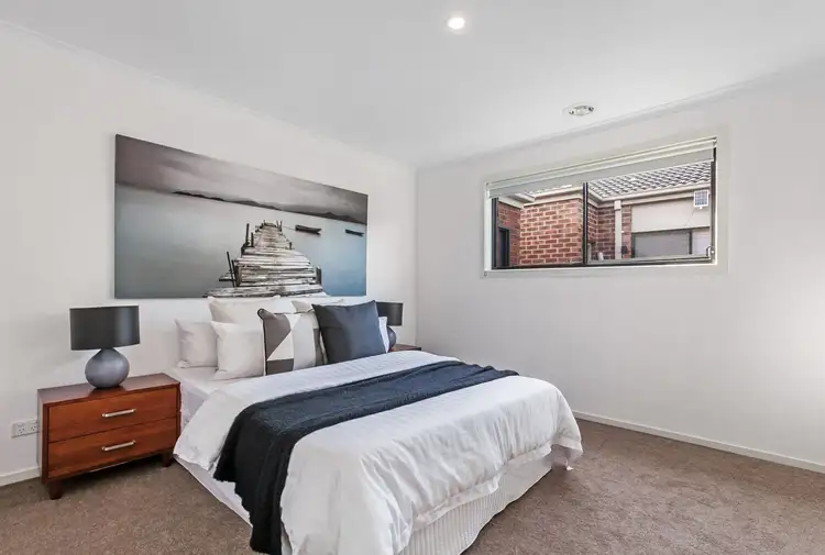 Sixth view of Homely house listing, 10 Amron Close, Deer Park VIC 3023