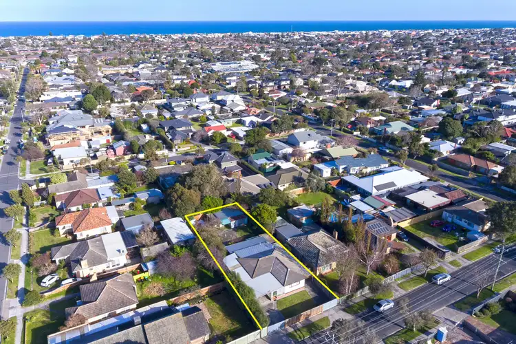 52 Scotch Parade, Bonbeach VIC 3196
