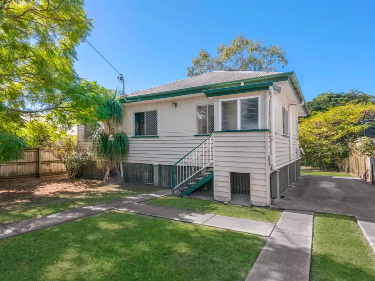 27 Mann Avenue, Northgate QLD 4013