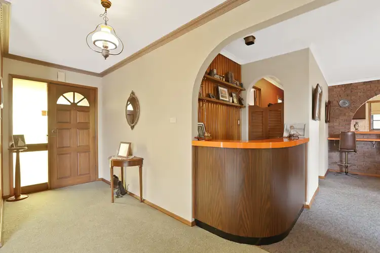 Fourth view of Homely house listing, 8 Woodfern Court, Highton VIC 3216