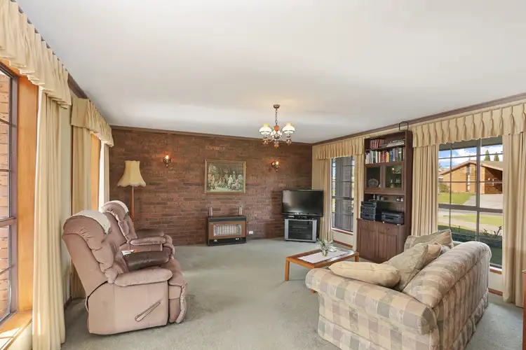 Fifth view of Homely house listing, 8 Woodfern Court, Highton VIC 3216