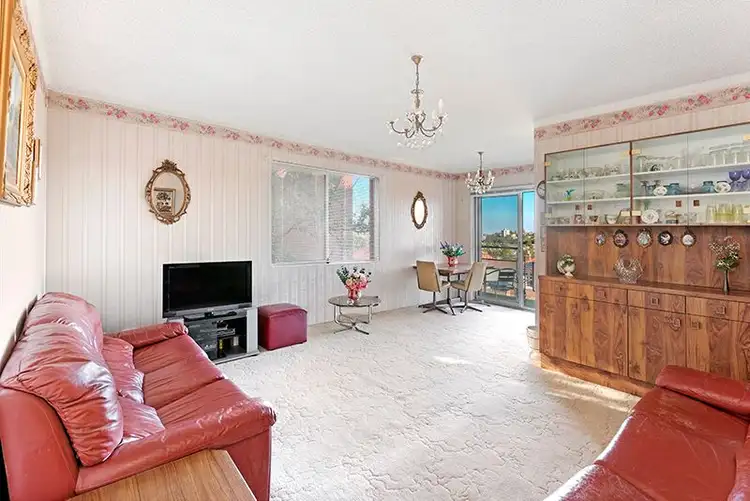 Third view of Homely unit listing, 3/113 Queenscliff Road, Queenscliff NSW 2096