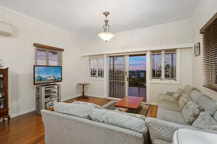 Third view of Homely house listing, 32 Percival Terrace, Holland Park QLD 4121
