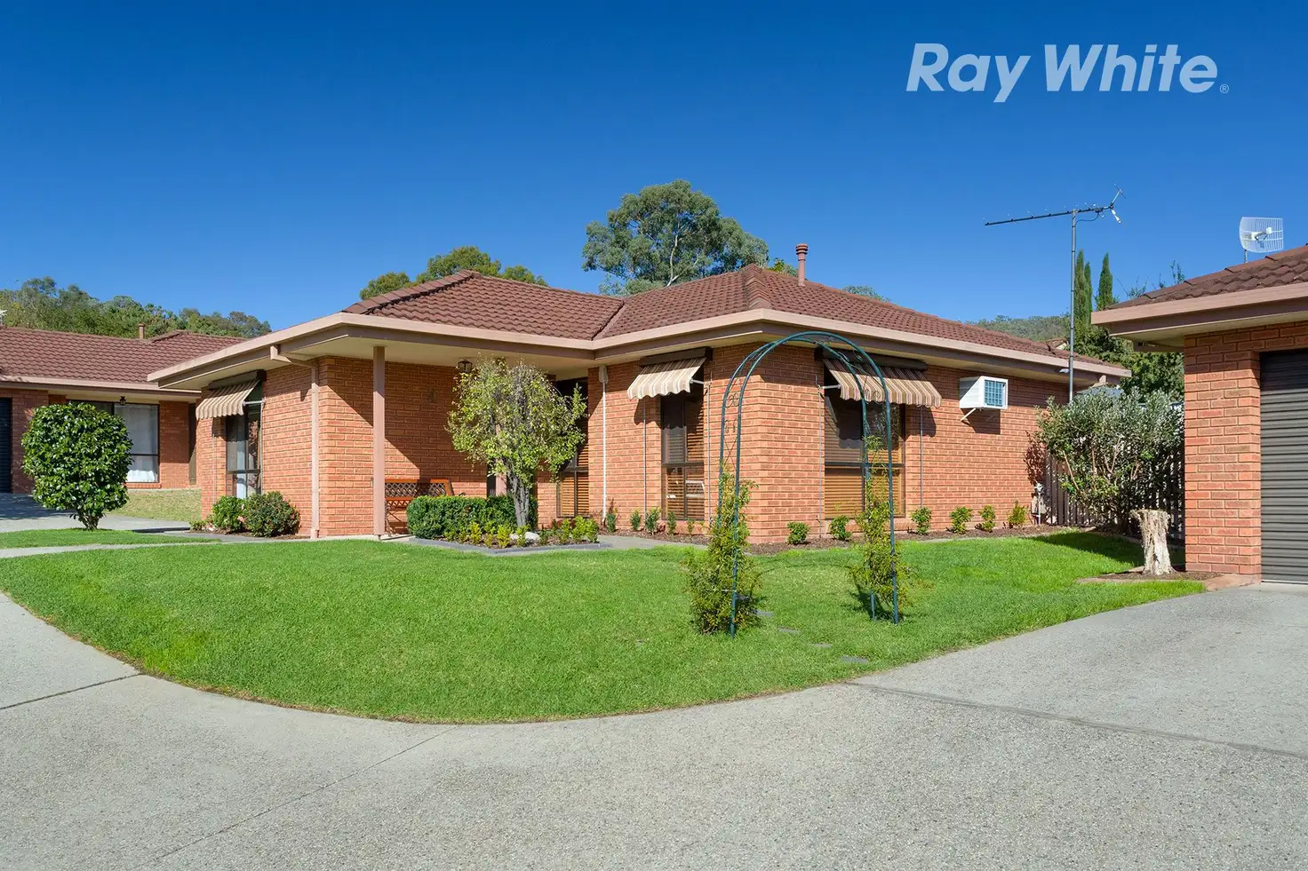 Main view of Homely unit listing, 4/677 Wilkinson Street, Glenroy NSW 2640