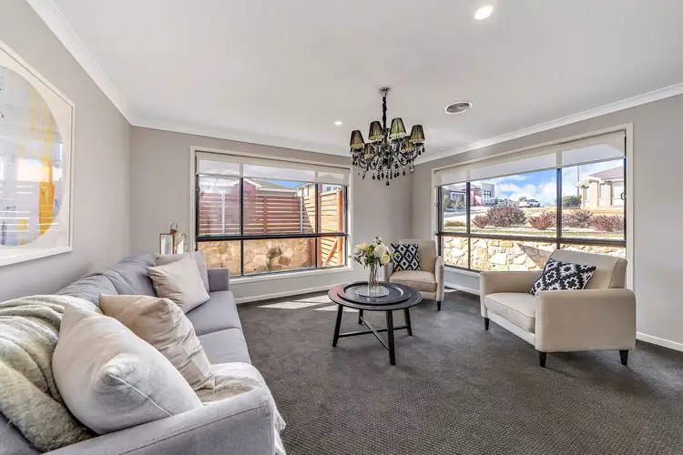 Second view of Homely house listing, 10 Anakie Court, Ngunnawal ACT 2913