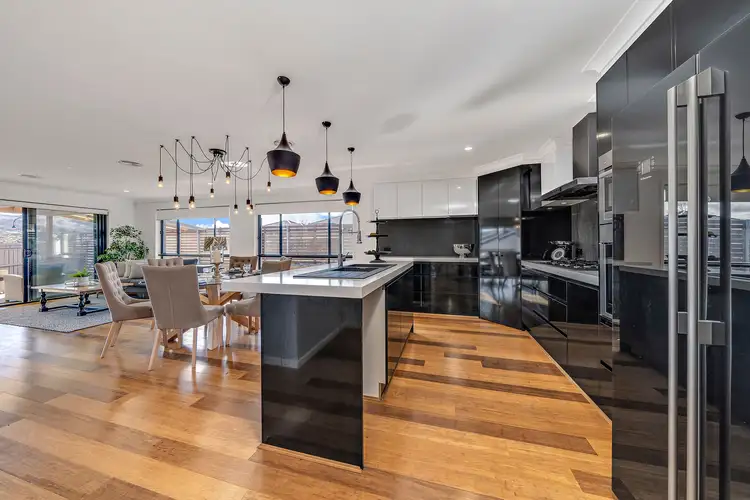 Fifth view of Homely house listing, 10 Anakie Court, Ngunnawal ACT 2913