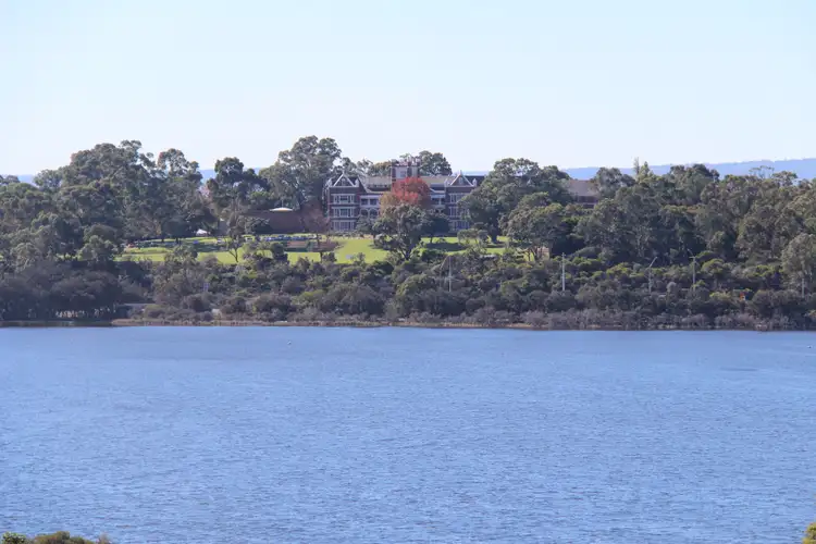 56 River View Terrace, Mount Pleasant WA 6153