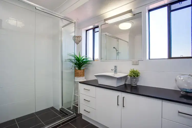 Seventh view of Homely unit listing, 5/33 Montana Road, Mermaid Beach QLD 4218