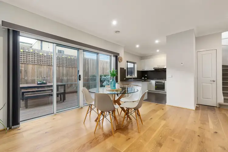 Fifth view of Homely house listing, 2/105 Jolimont Road, Vermont VIC 3133