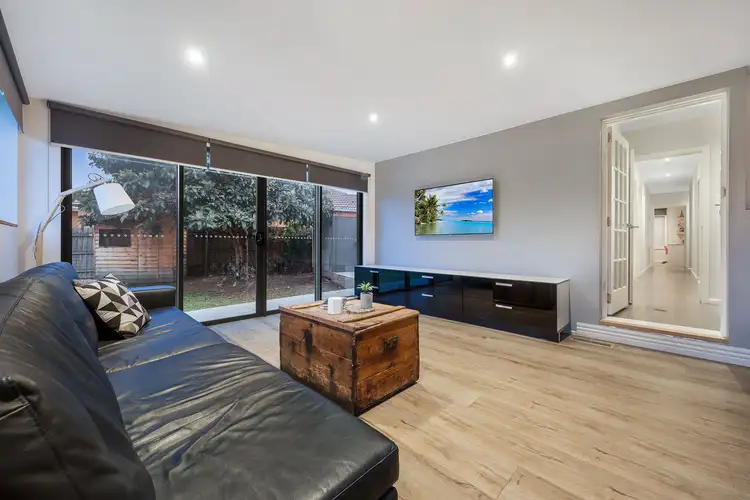 Fifth view of Homely house listing, 1 Jayco Court, Mulgrave VIC 3170