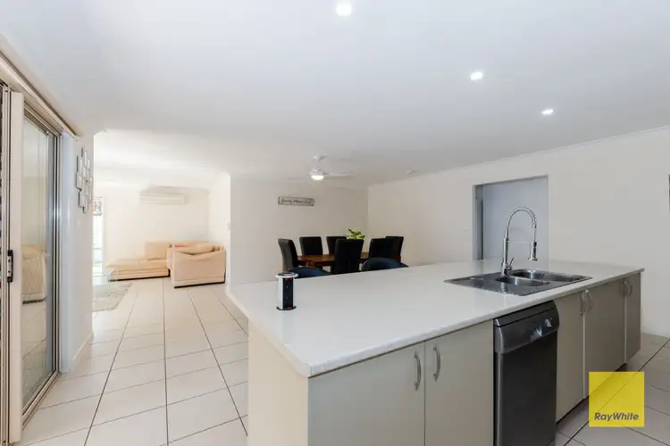 38 Desmond Street, Narangba QLD 4504