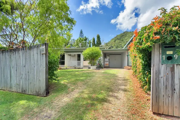 Second view of Homely other listing, 1/19 Talasea Street, Trinity Beach QLD 4879
