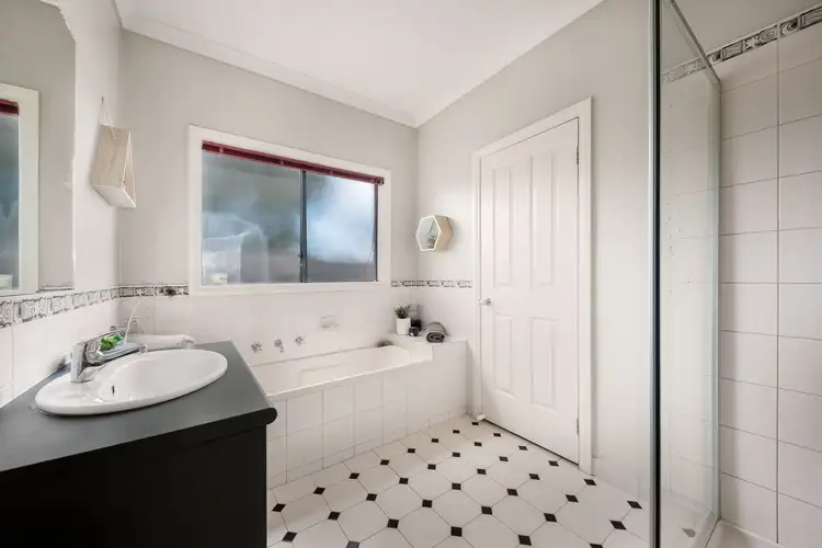 Sixth view of Homely house listing, 22 Xavier Way, South Morang VIC 3752