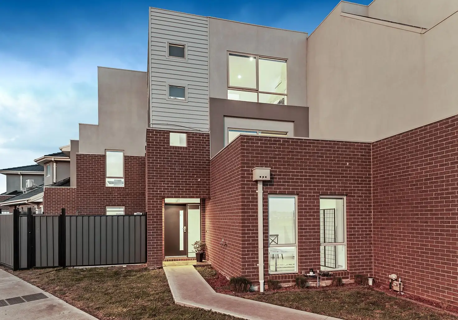 Main view of Homely townhouse listing, 5/62 Marathon Boulevard, Craigieburn VIC 3064
