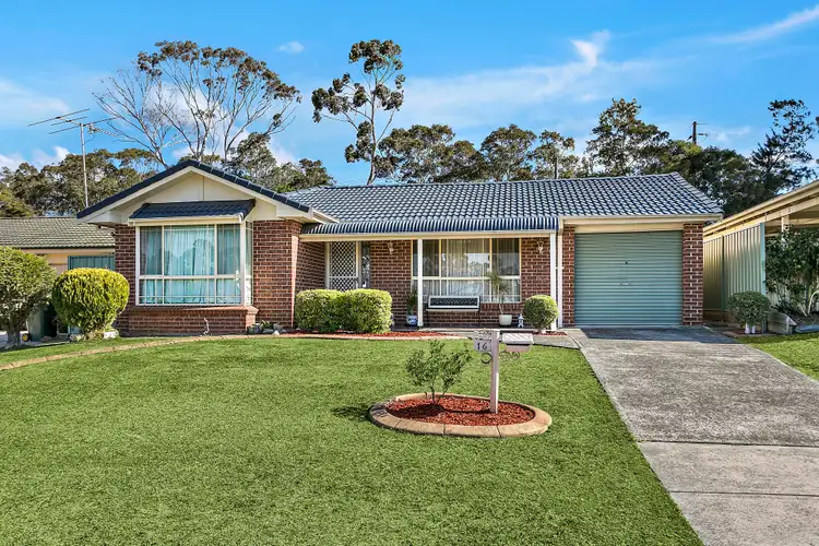 16 Mayfield Circuit, Albion Park NSW 2527