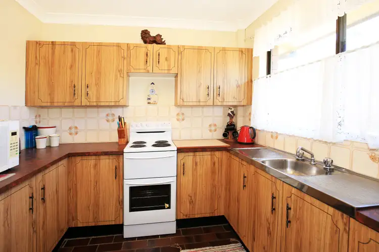 Fourth view of Homely house listing, 2/182 Prince Edward Avenue, Culburra Beach NSW 2540