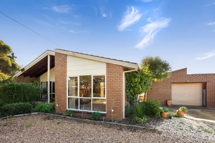 3 Lawrence Street, Leopold VIC 3224