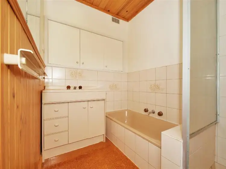 Sixth view of Homely house listing, 6 Winifred Road, Mooroolbark VIC 3138