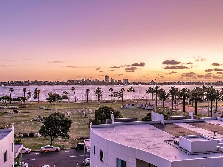 80/132 Terrace Road, Perth WA 6000