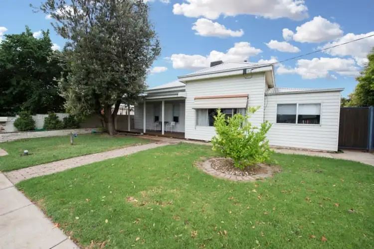 7 High Street, Swan Hill VIC 3585