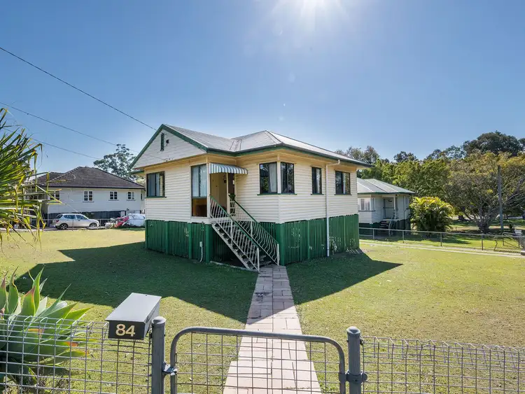 76 Halsey Street, Holland Park QLD 4121