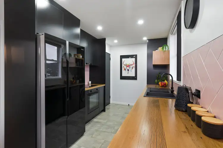 Fifth view of Homely house listing, 2 Fern Court, Claremont TAS 7011