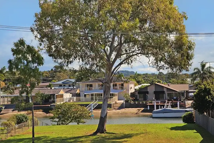 Second view of Homely unit listing, 2/11-13 Akeringa Place, Mooloolaba QLD 4557