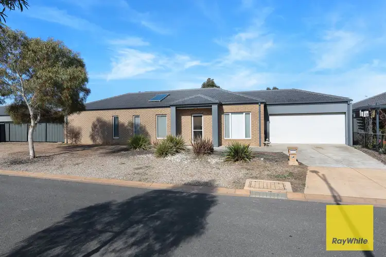 Second view of Homely house listing, 20 Vicky Court, Point Cook VIC 3030