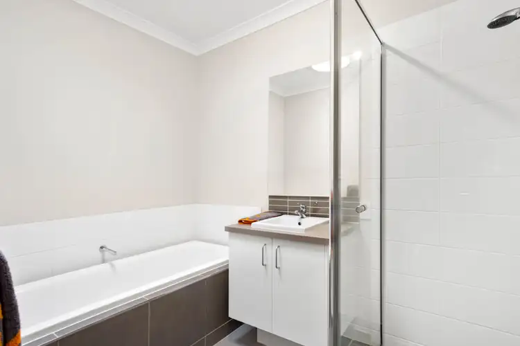 Fifth view of Homely house listing, 2 Recoil Drive, Doreen VIC 3754