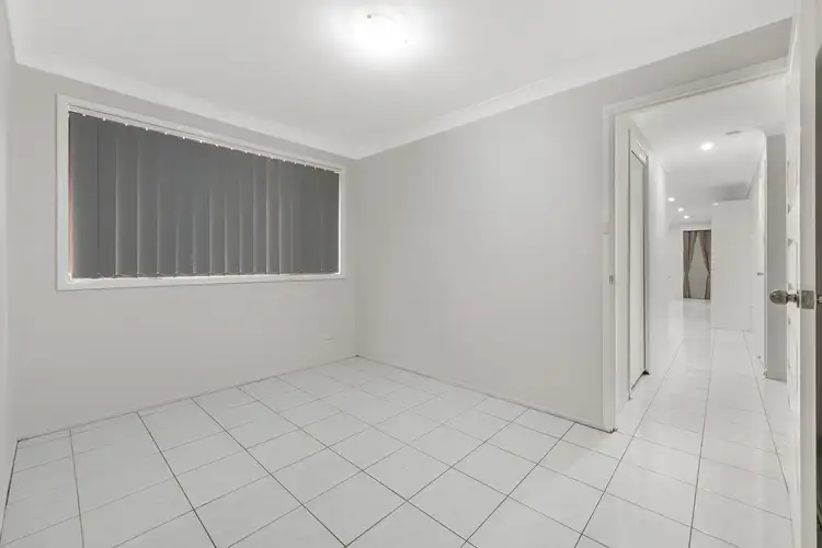 Fifth view of Homely house listing, 6 Mataro Place, Eschol Park NSW 2558