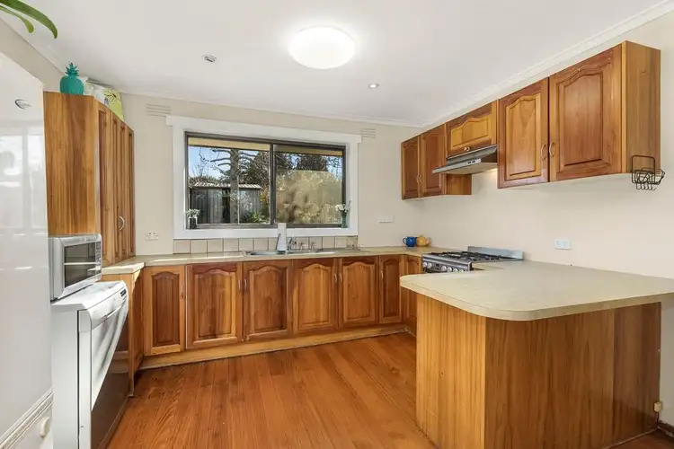 Sixth view of Homely house listing, 3 Griffiths Court, Mount Waverley VIC 3149