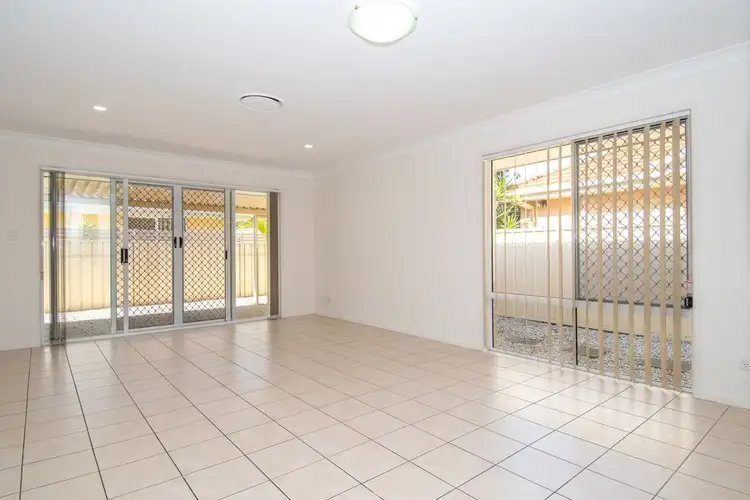 Seventh view of Homely house listing, 4 Dylan Street, Arundel QLD 4214