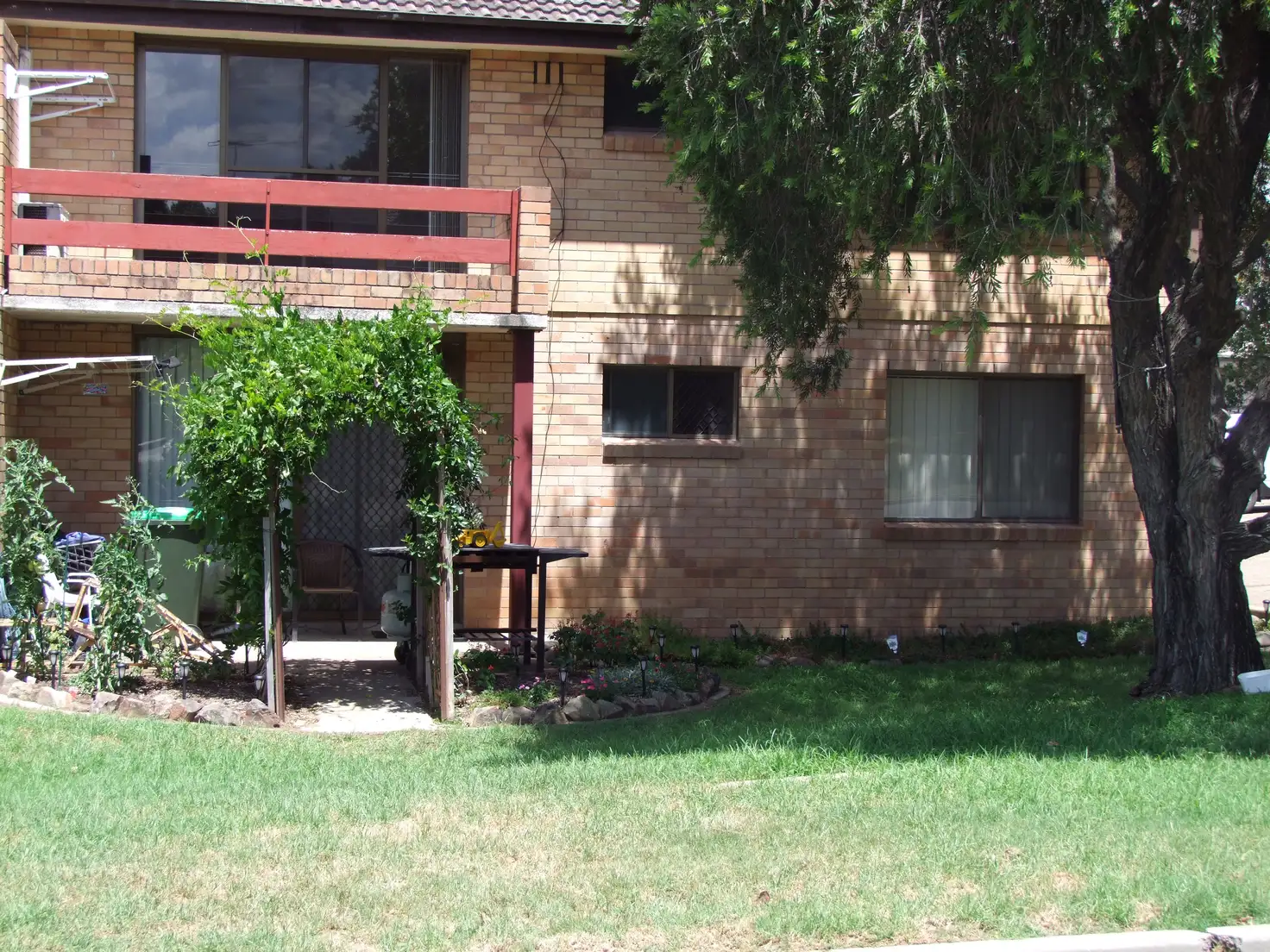 Main view of Homely unit listing, 3/82 Blaxland Avenue, Singleton NSW 2330