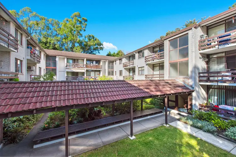 2/38-42 Hunter Street, Hornsby NSW 2077